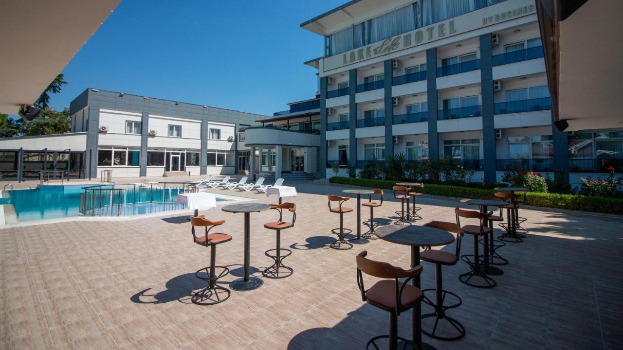 Lake Life Hotel Iznik Exterior photo